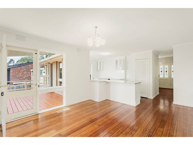 63 Woodhouse Road, Donvale VIC 3111