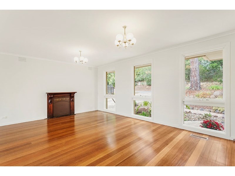 63 Woodhouse Road, Donvale VIC 3111