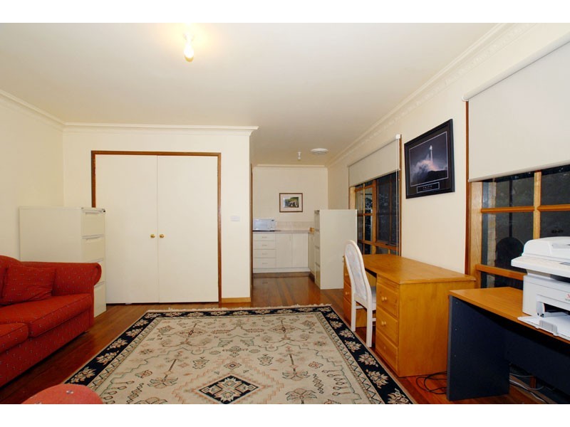 19 Waters Grove, Heathmont VIC 3135