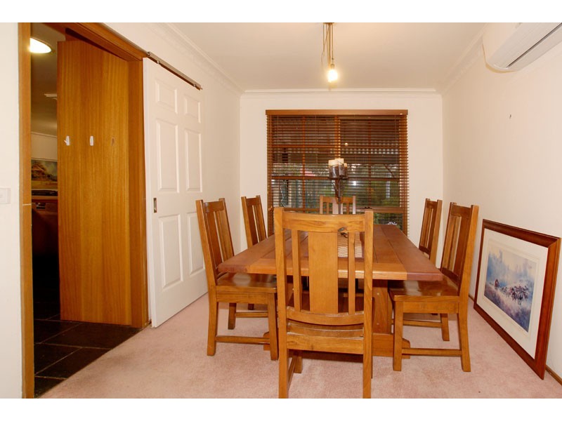 19 Waters Grove, Heathmont VIC 3135