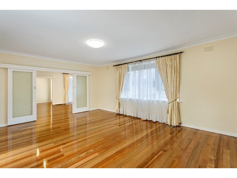 1 Lincoln Drive, Bulleen VIC 3105