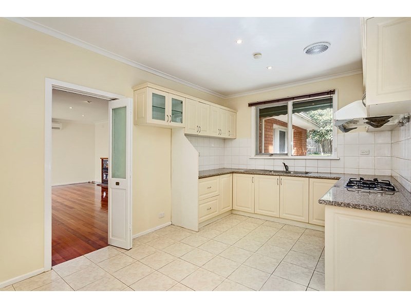 1 Lincoln Drive, Bulleen VIC 3105