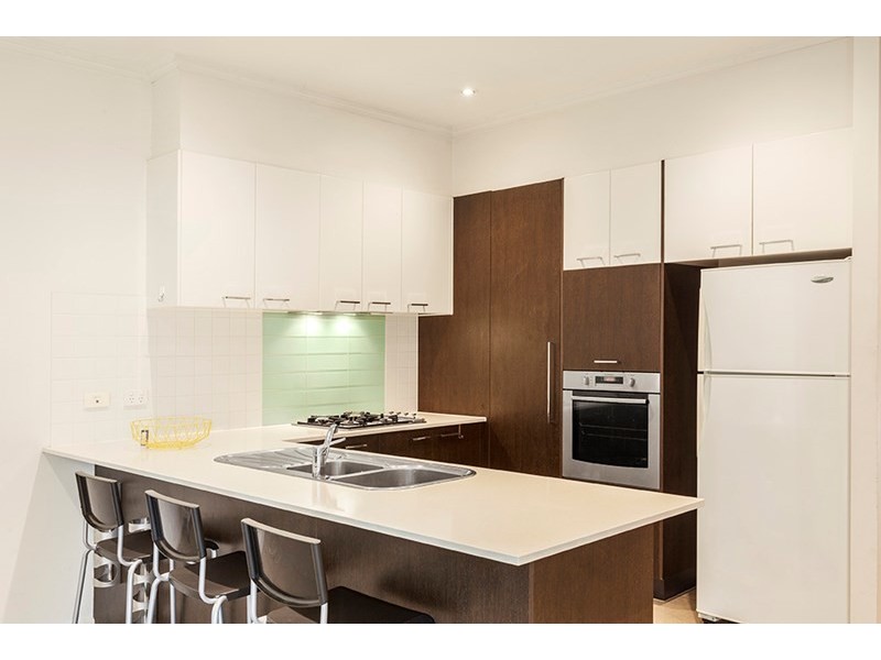 30 Parkville Avenue, Parkville VIC 3052