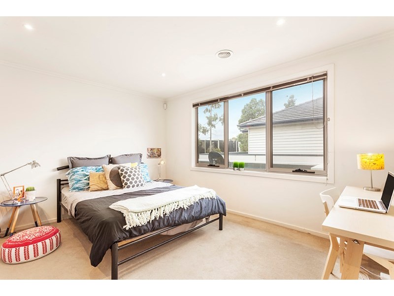 30 Parkville Avenue, Parkville VIC 3052