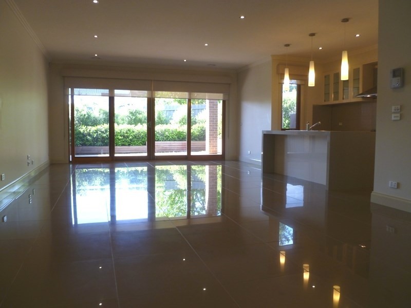 13 Hillingdon Crescent, Doncaster VIC 3108