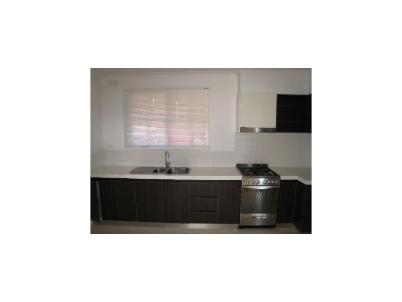 2/51 Rochester Road, Canterbury VIC 3126