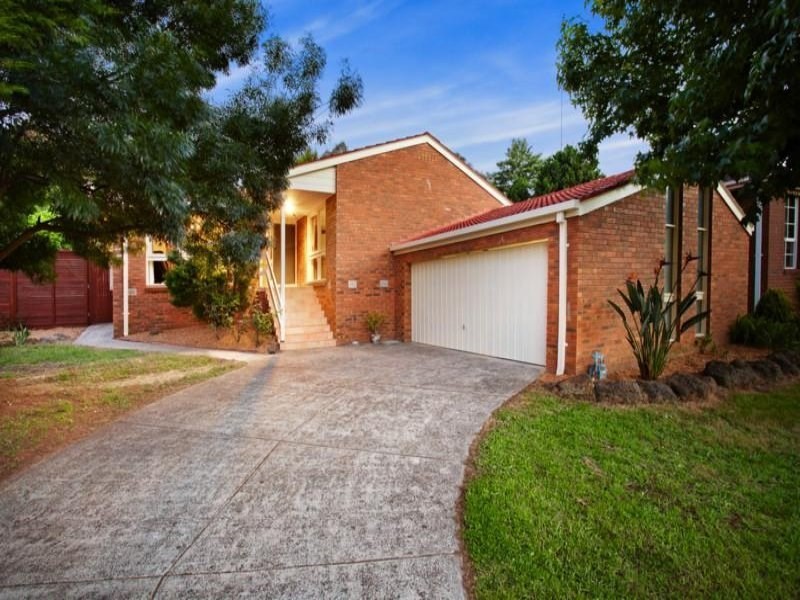 45 Fernlea Crescent, Doncaster East VIC 3109