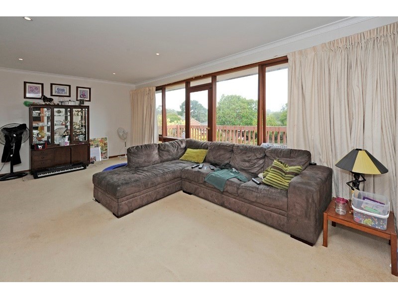 11 Taunton Street, Doncaster East VIC 3109