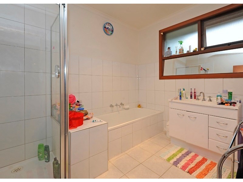 11 Taunton Street, Doncaster East VIC 3109