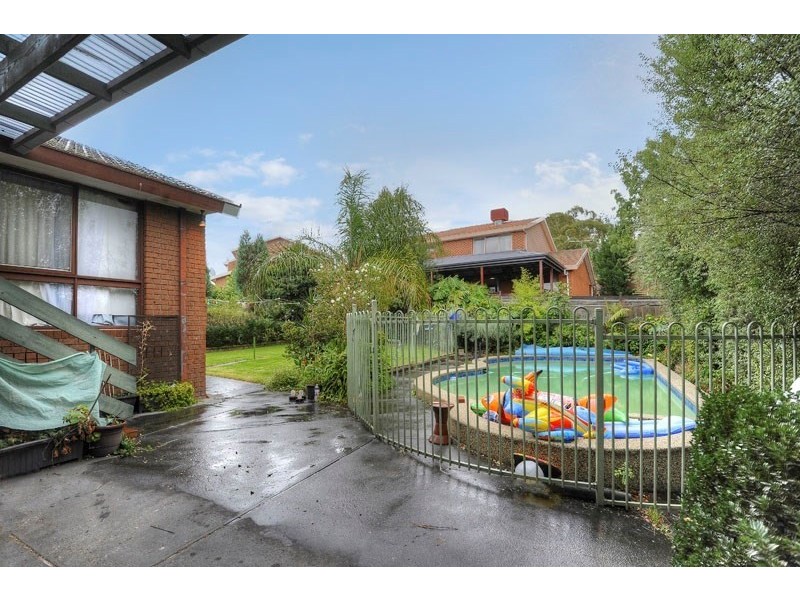 11 Taunton Street, Doncaster East VIC 3109