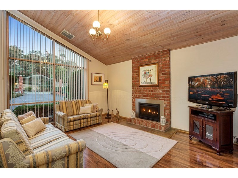 45 Progress Road, Eltham North VIC 3095