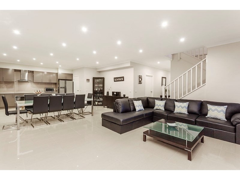 61 Waratah Drive, Templestowe Lower VIC 3107