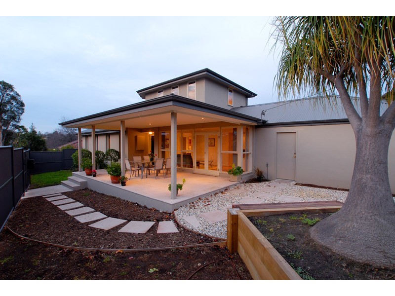 12 Toronto Avenue, Doncaster VIC 3108