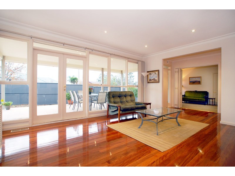 12 Toronto Avenue, Doncaster VIC 3108