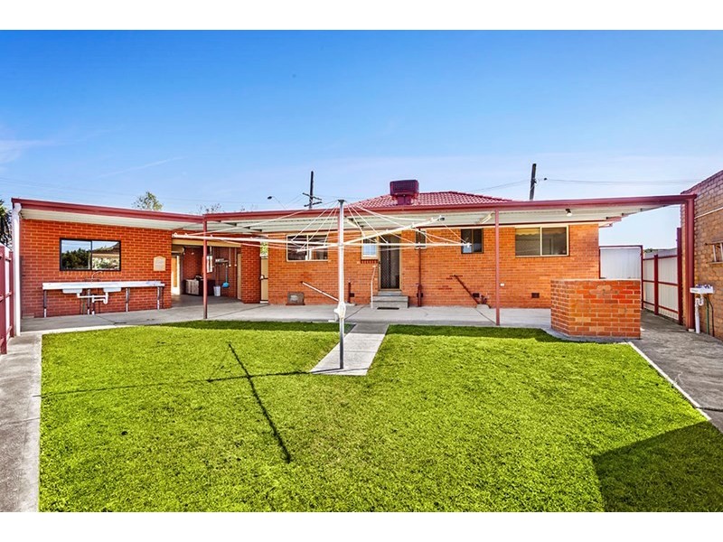 158 Dalton Road, Thomastown VIC 3074