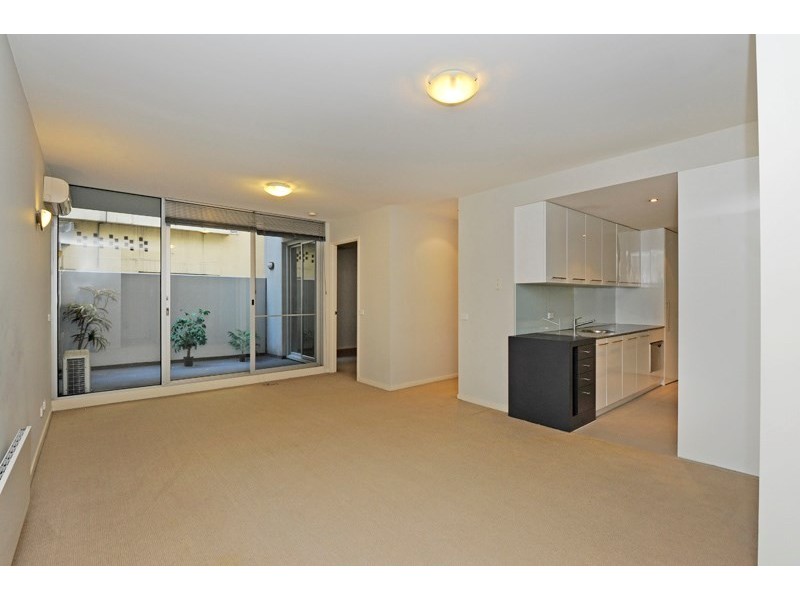 4/100 Queensberry Street, Carlton VIC 3053
