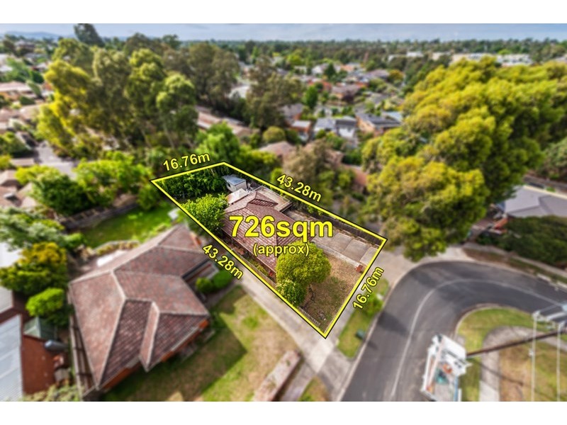 16 Peter Street, Doncaster East VIC 3109
