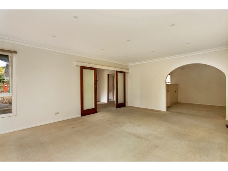 16 Peter Street, Doncaster East VIC 3109