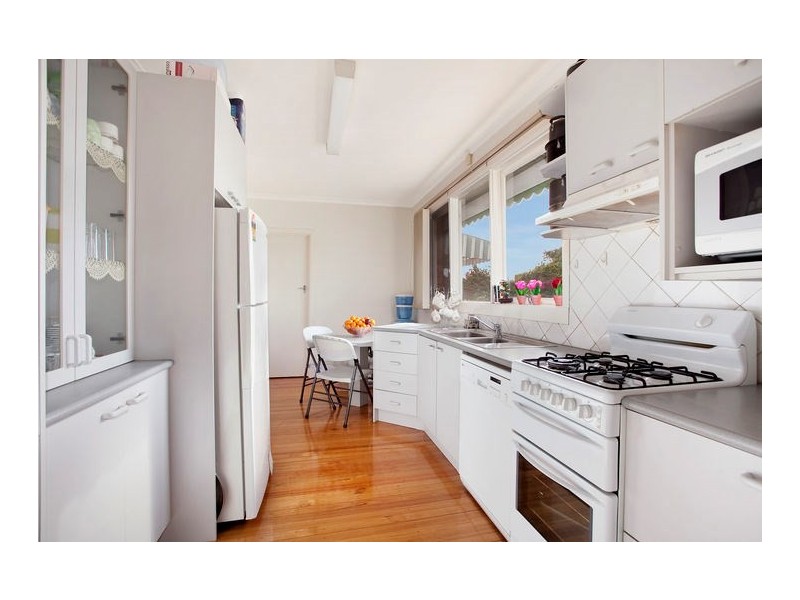 17 Cavalier Street, Doncaster East VIC 3109