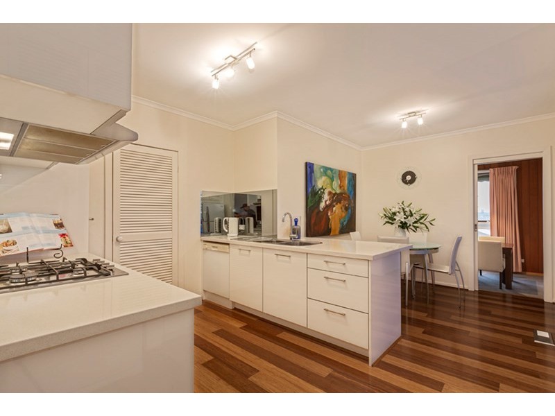 6 McKenzie Street, Doncaster East VIC 3109