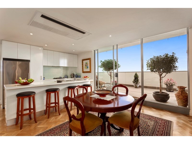 701/91 Tram Road, Doncaster VIC 3108