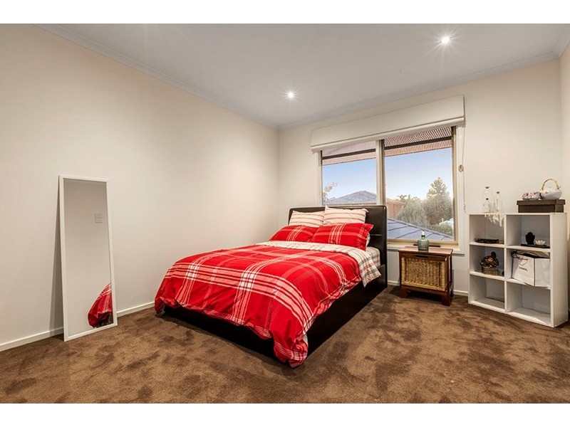 18 Carlton Court, Templestowe VIC 3106