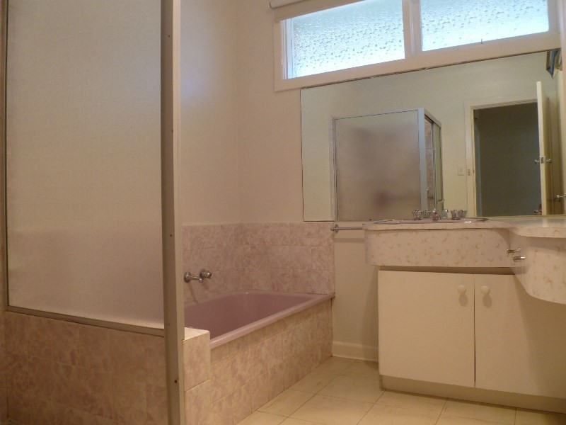 112 Macedon Road, Templestowe Lower VIC 3107