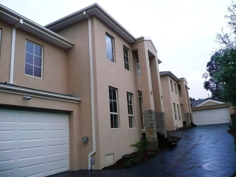 2/24 Parker Street, Templestowe VIC 3106