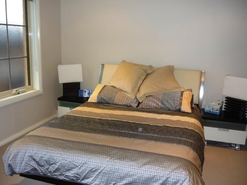 2/24 Parker Street, Templestowe VIC 3106