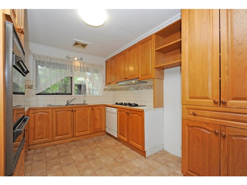 6 Cantala Drive, Doncaster VIC 3108