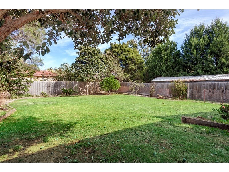 22 Esther Street, Templestowe Lower VIC 3107