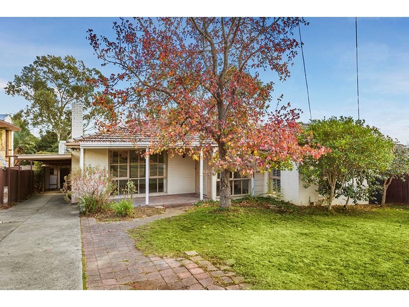 17 Arapilles Drive, Templestowe Lower VIC 3107