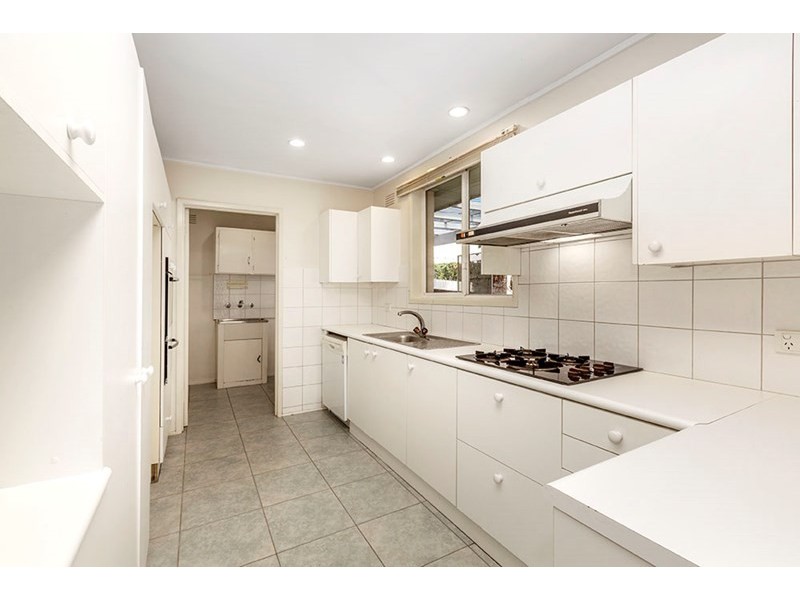 17 Arapilles Drive, Templestowe Lower VIC 3107