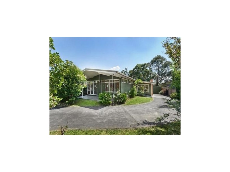 111 Willow Bend, Bulleen VIC 3105