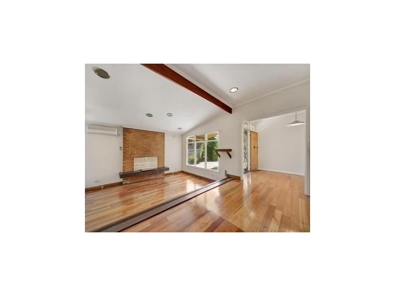 111 Willow Bend, Bulleen VIC 3105