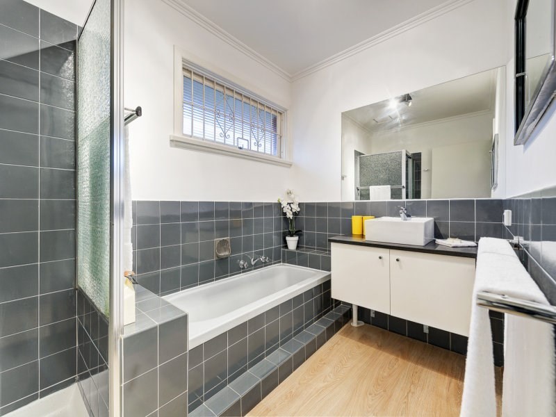 7 Aminga Avenue, Doncaster East VIC 3109