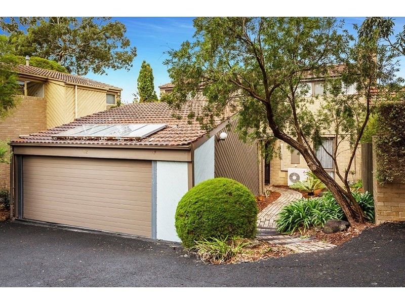 12/18 Peter Street, Doncaster East VIC 3109