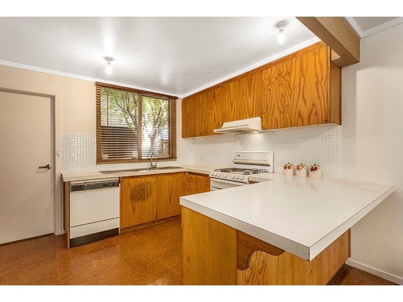 12/18 Peter Street, Doncaster East VIC 3109