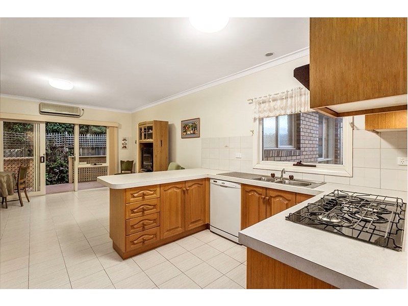 1/13 Talford Street, Doncaster East VIC 3109