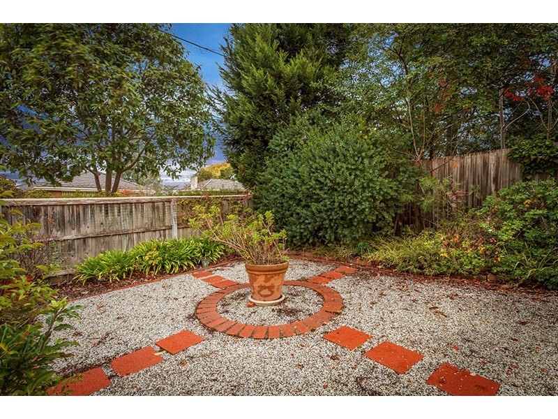 1/13 Talford Street, Doncaster East VIC 3109