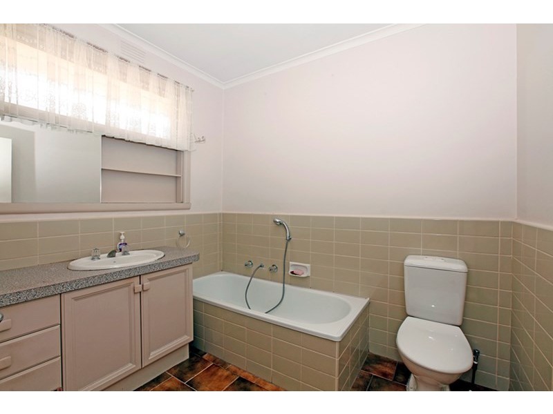 5 Woodstock Court, Doncaster East VIC 3109