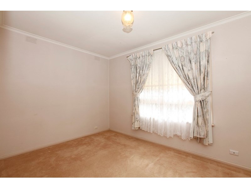 5 Woodstock Court, Doncaster East VIC 3109