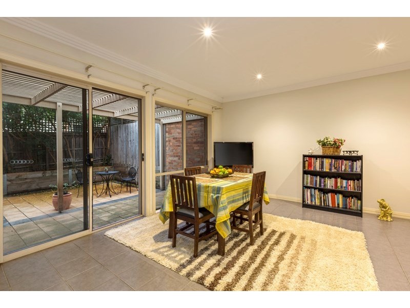 1/63 Beverley Street, Doncaster East VIC 3109