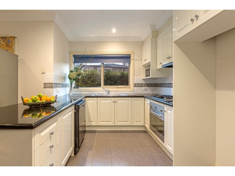 1/63 Beverley Street, Doncaster East VIC 3109