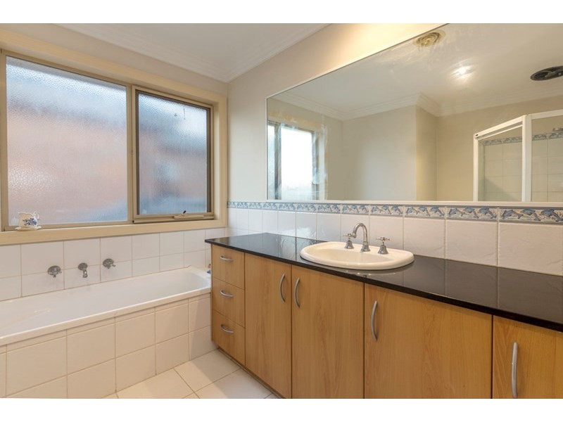 1/63 Beverley Street, Doncaster East VIC 3109