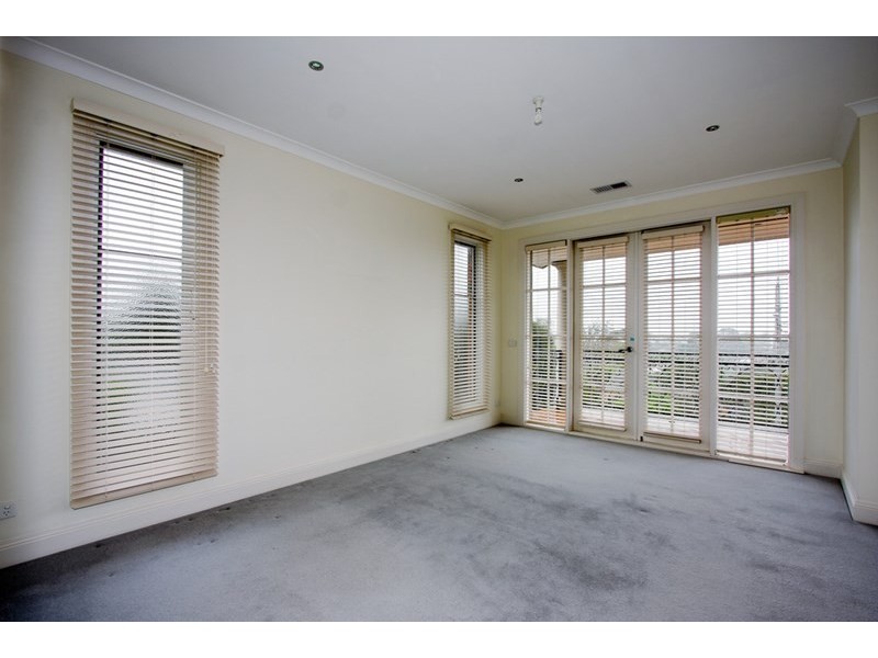 72a Wetherby Road, Doncaster VIC 3108