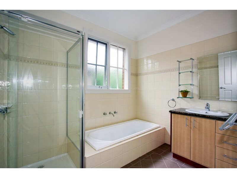 72a Wetherby Road, Doncaster VIC 3108