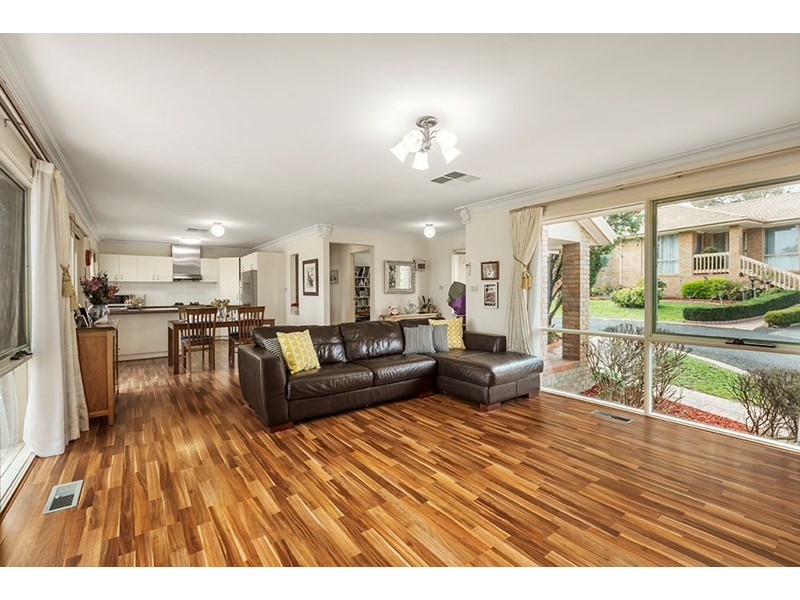 7/4 Bowen Road, Doncaster East VIC 3109