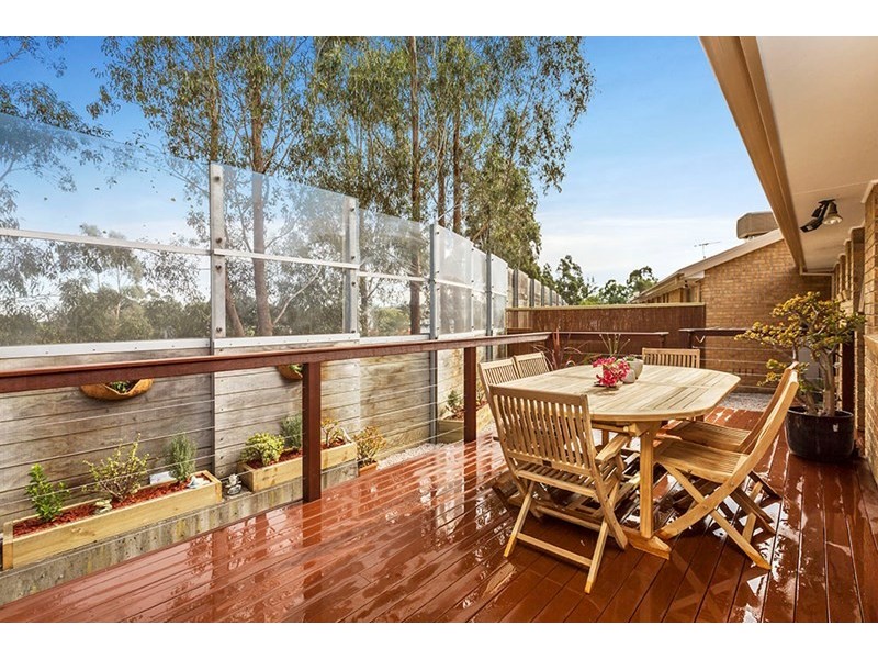 7/4 Bowen Road, Doncaster East VIC 3109