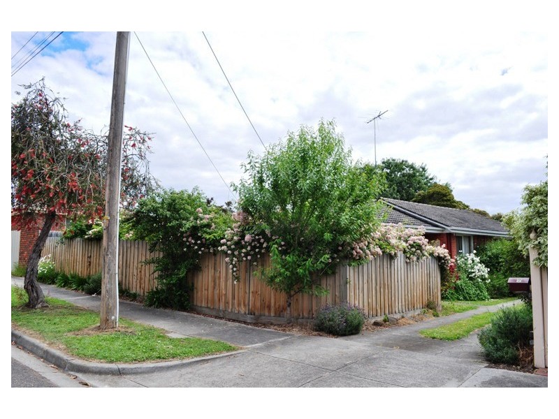 2 Tobruk Street, Bulleen VIC 3105